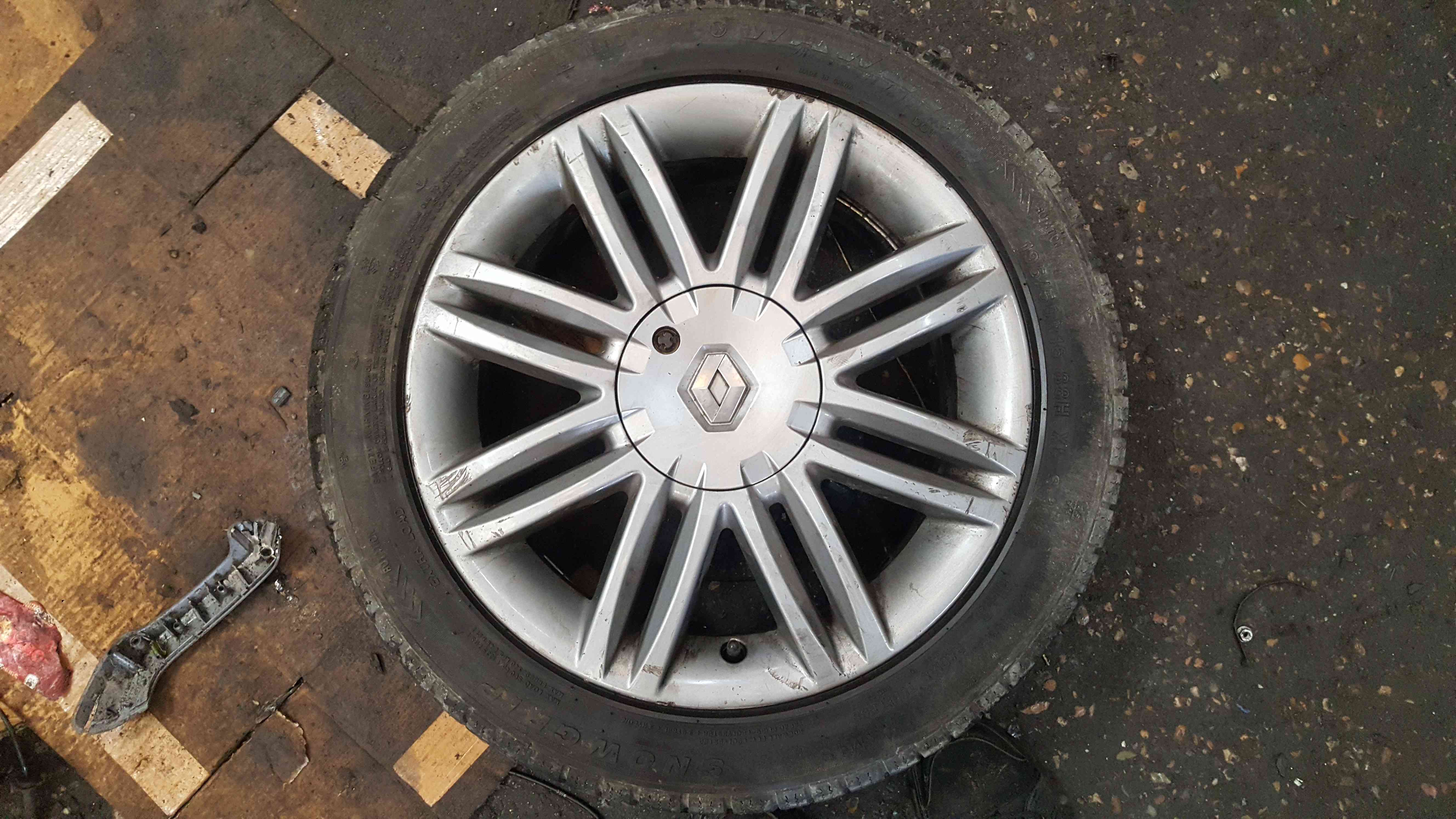 Renault Clio Mk Solonia Alloy Wheel Mm