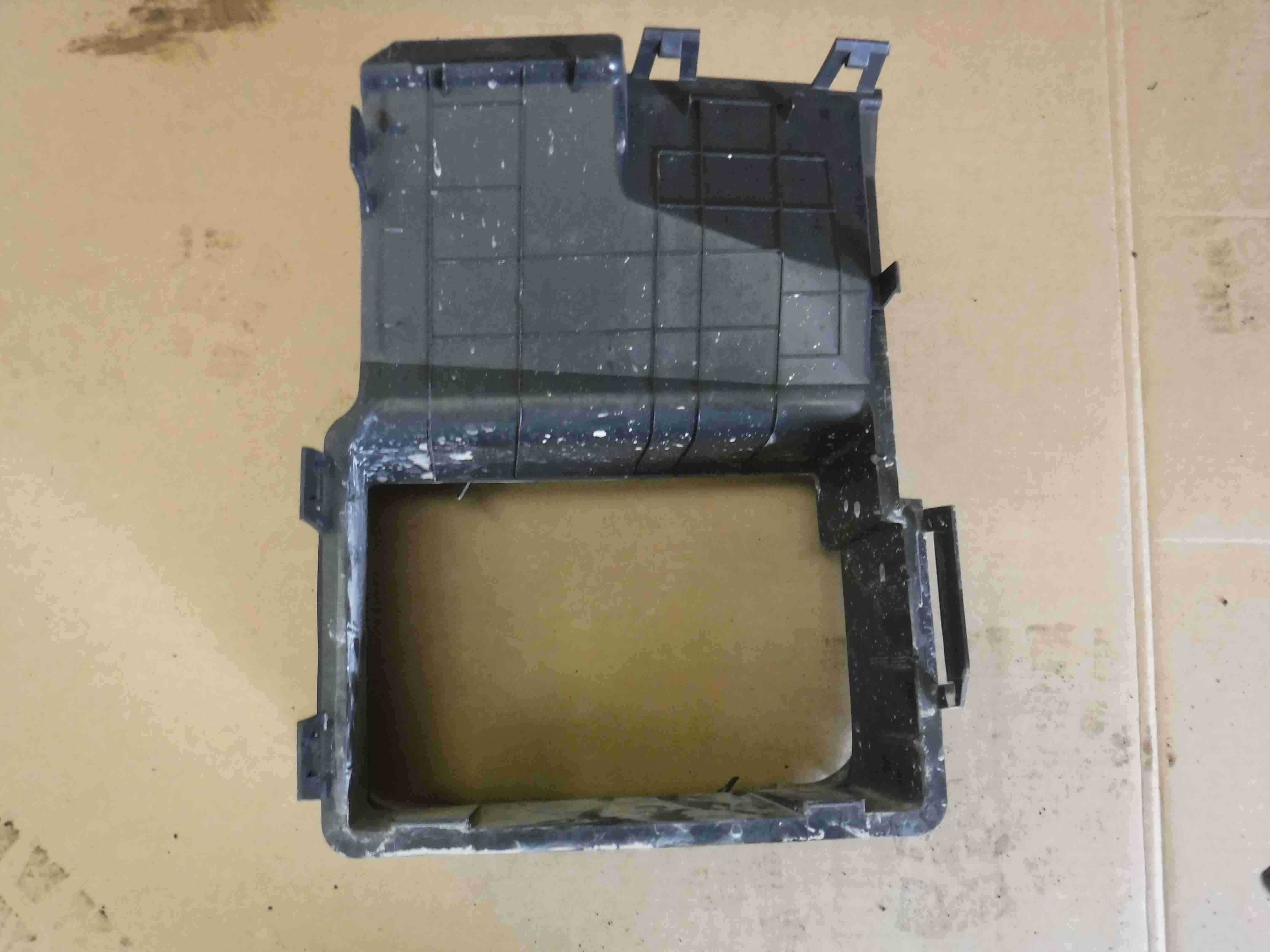 Renault Captur 2013-2015 Battery Tray - Store - Renault Breakers - Used ...