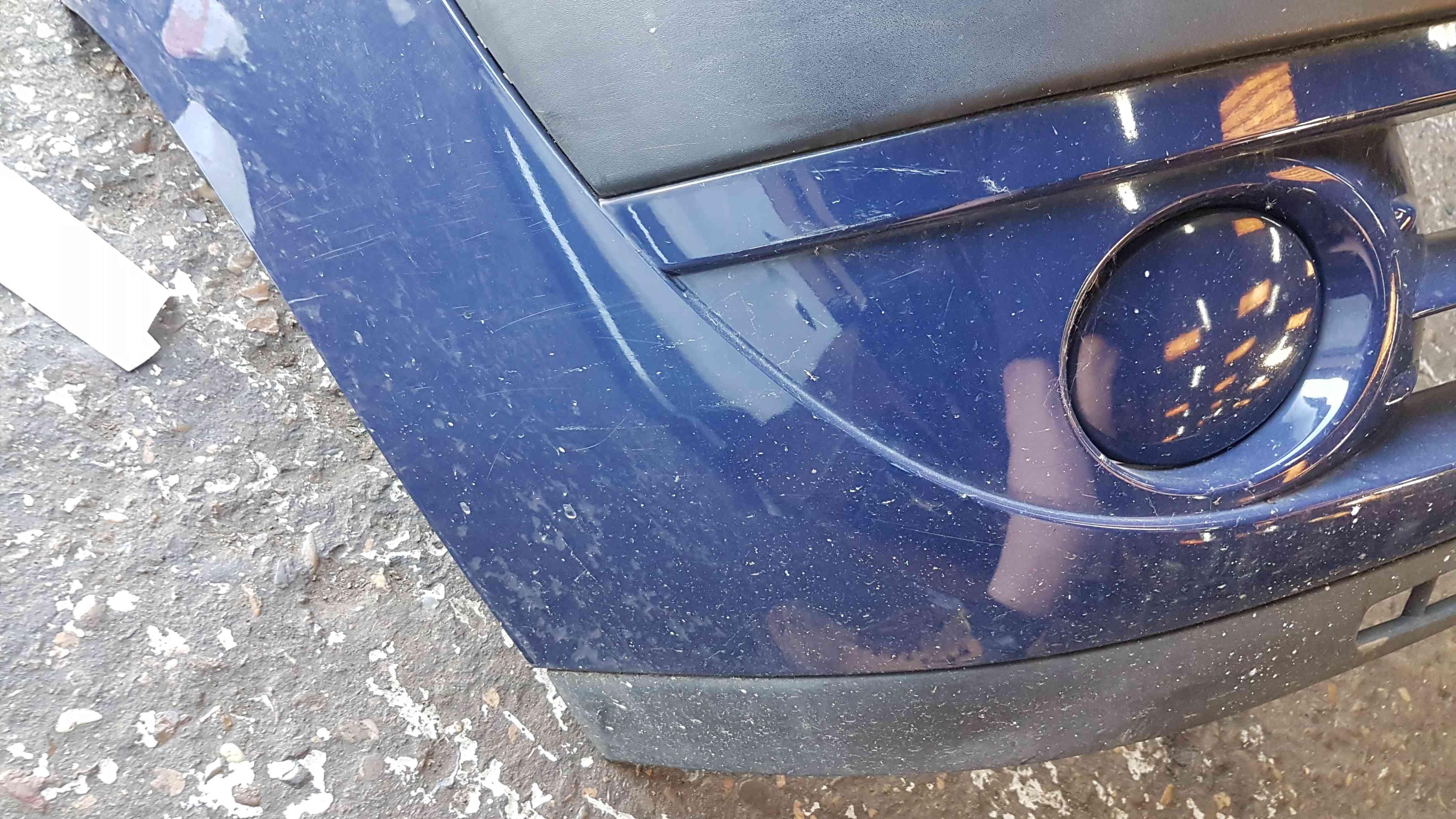 Renault Clio MK2 20012006 Front Bumper Blue Ov460 - Store - Renault ...