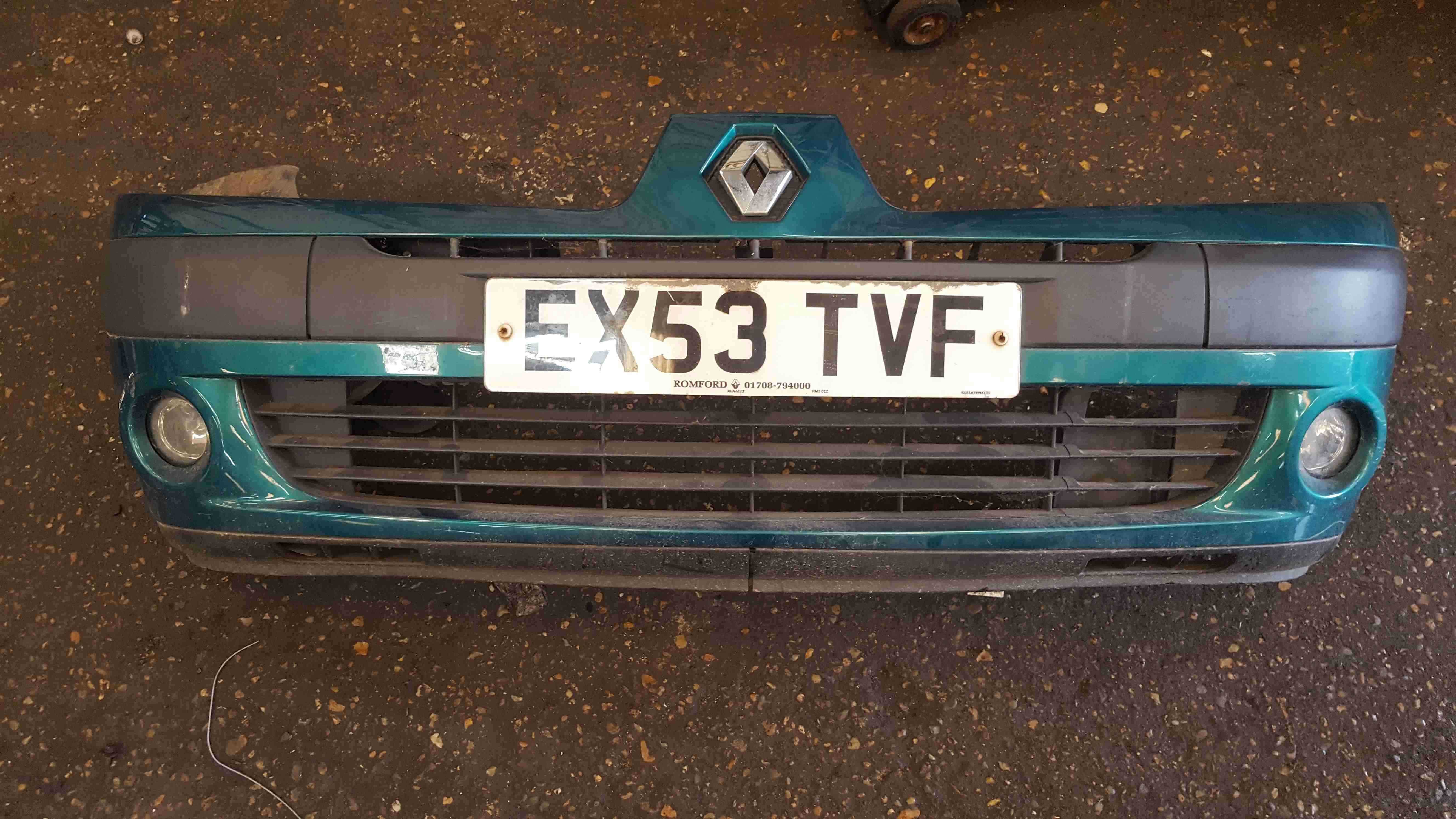 Renault Clio Mk Front Bumper Green Ted Store Renault