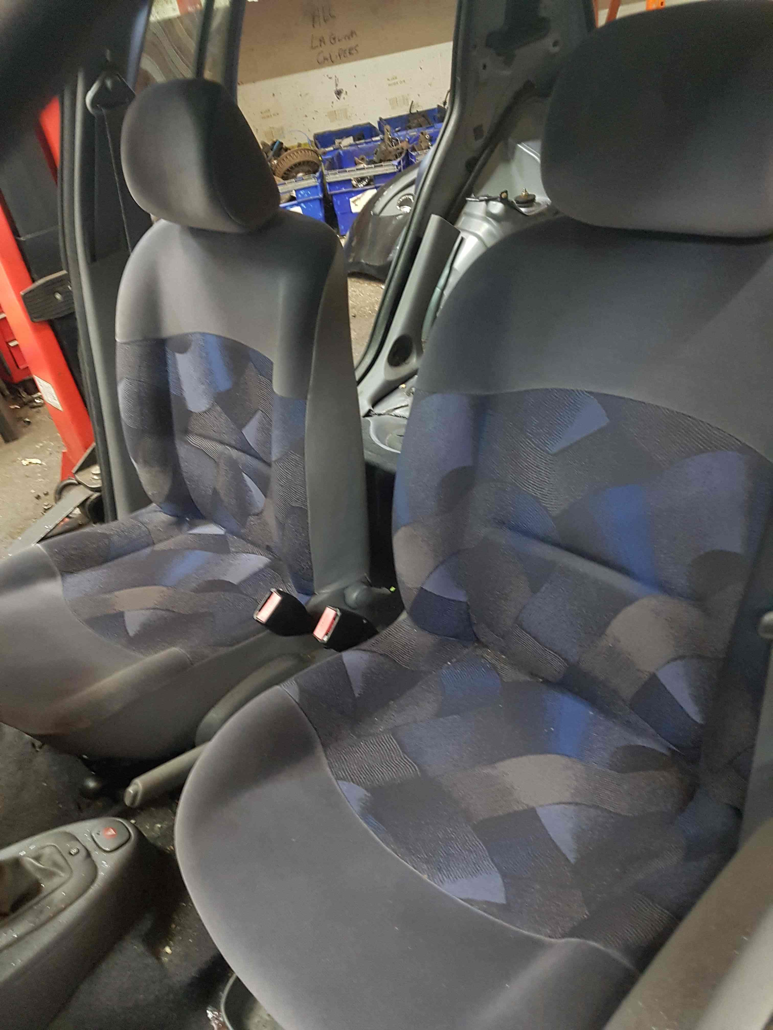 Renault Clio MK2 2001-2006 Seats Seat Driver Passenger Fabric 5Dr REAR ...