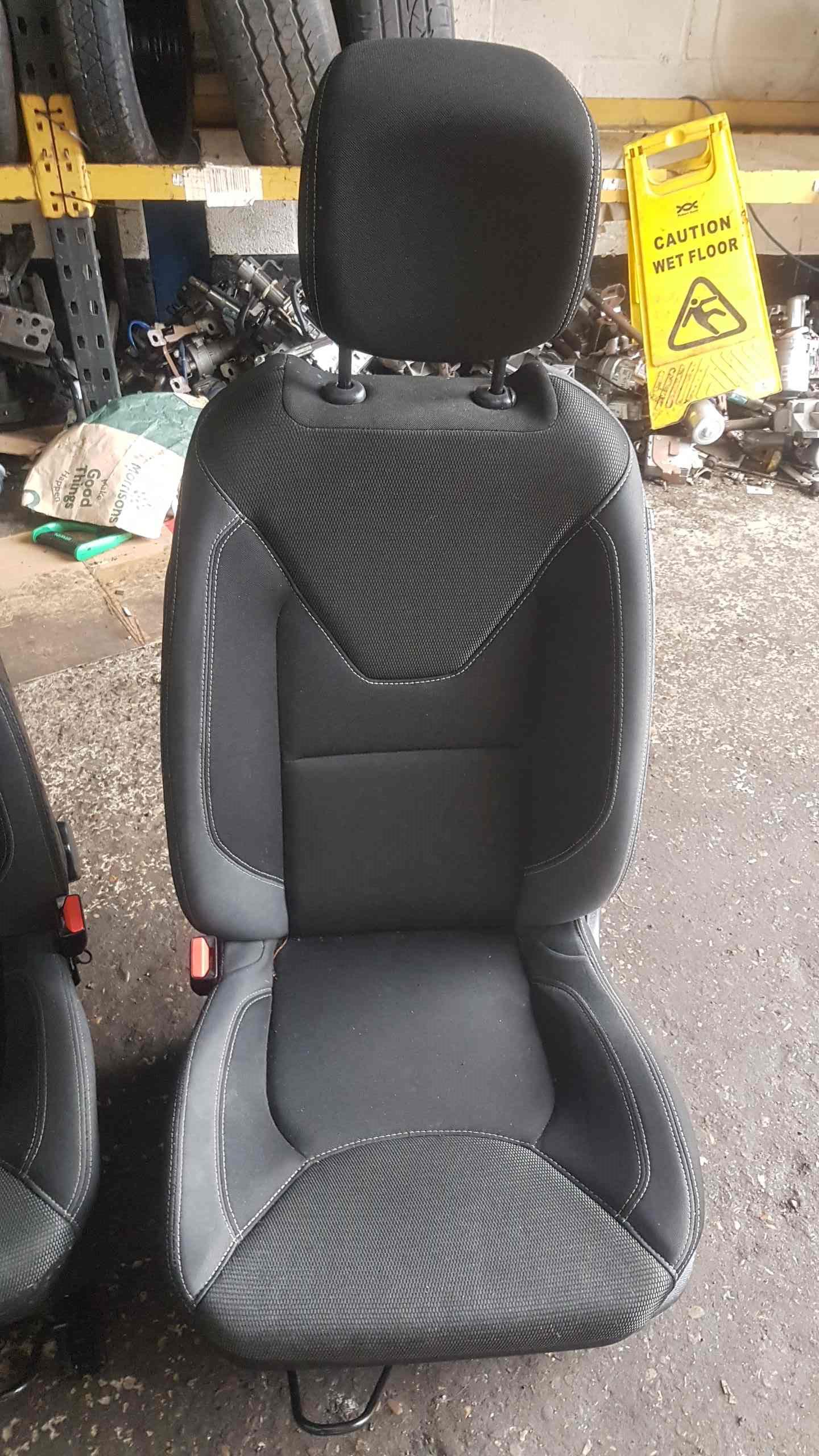 Renault Clio MK4 2013-2019 FL Front Seats Chairs NSF Osf Driver ...