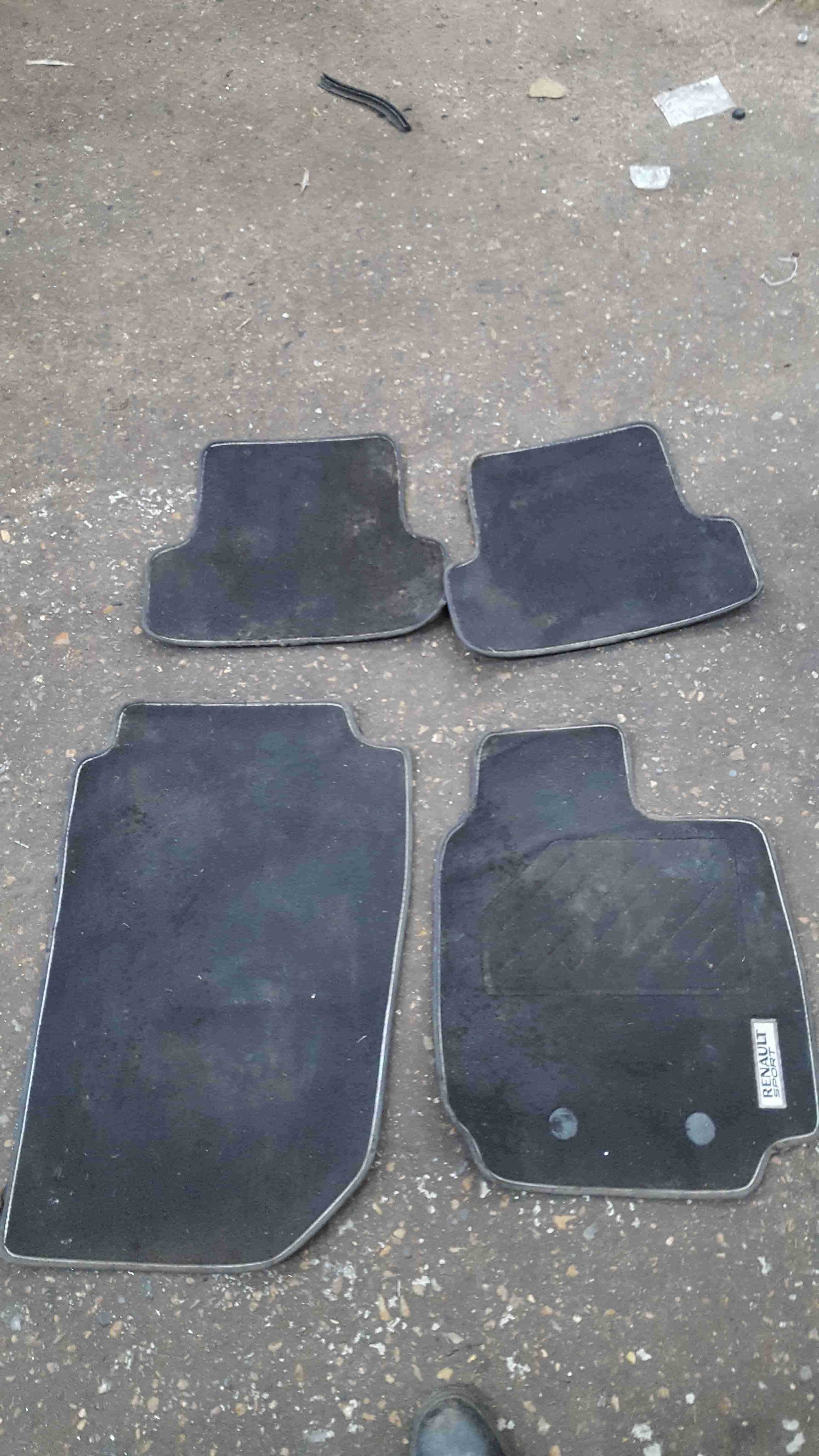 Renault Clio Sport MK3 2005 2012 197 200 Floor Mats Set X4 Store