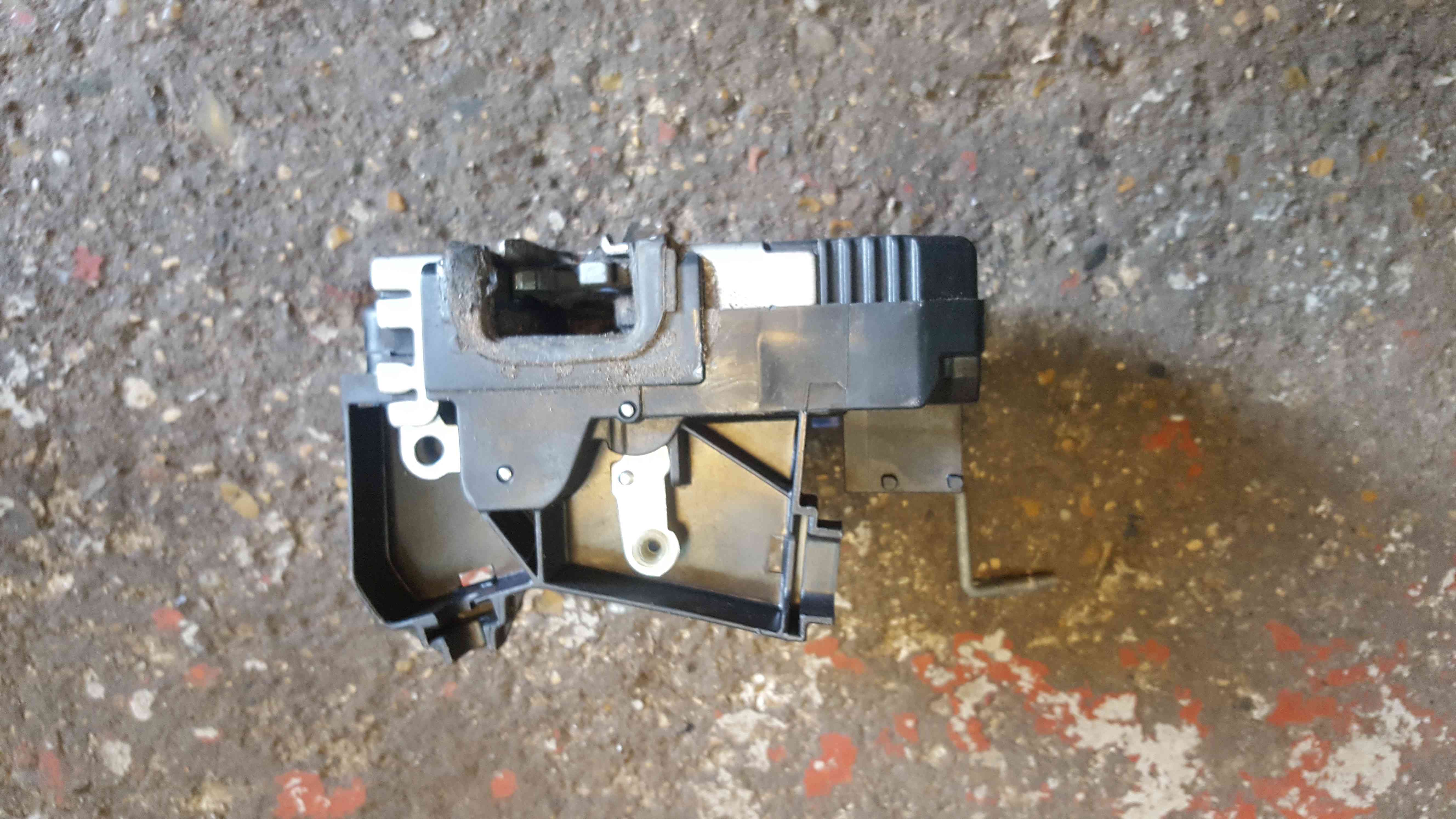 Renault Trafic 20012006 Passenger NSR Rear Door Lock Mechanism ...