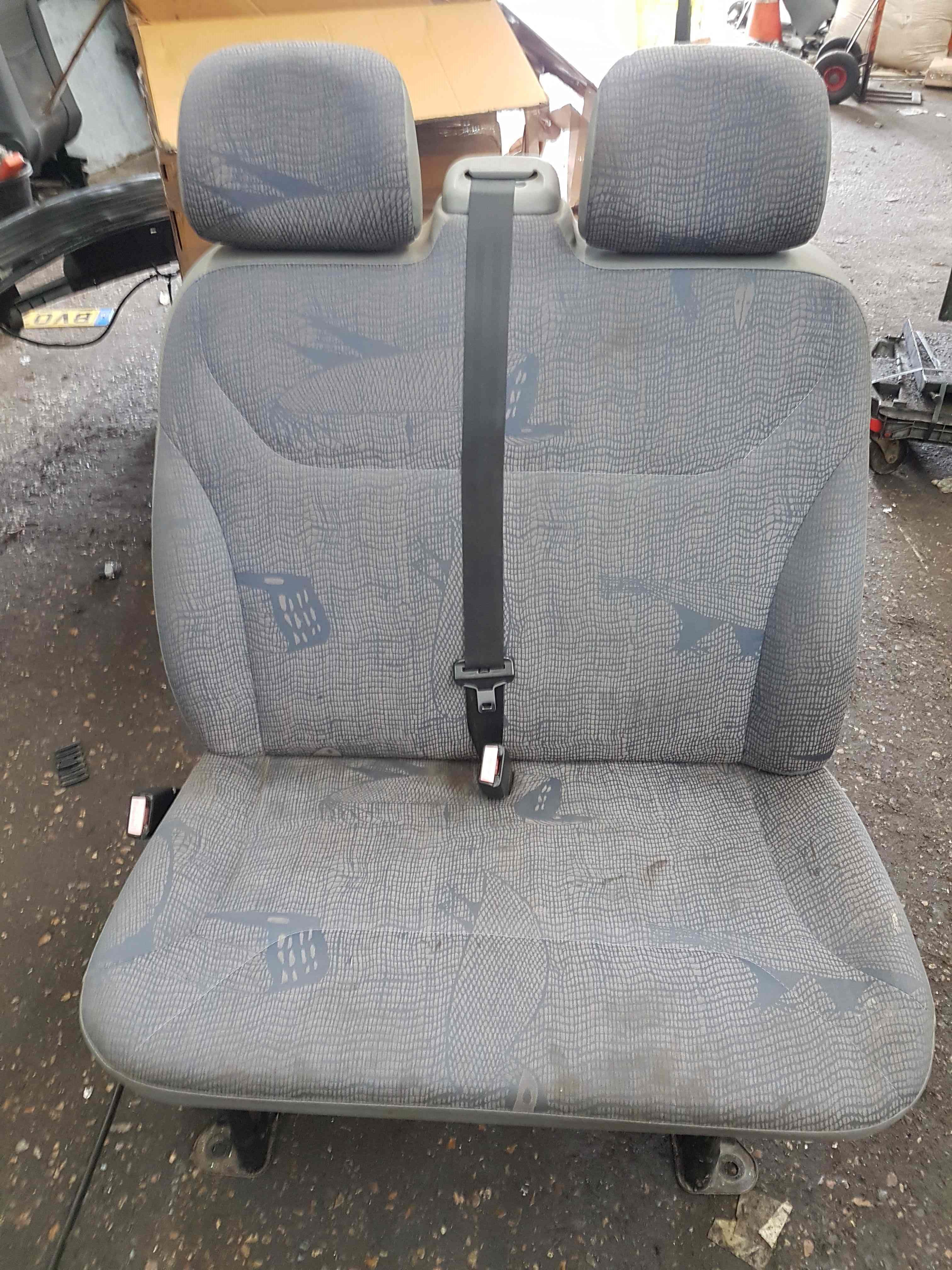 Renault Trafic MK2 20012014 Passengers Double Bench Seat No Rips ...