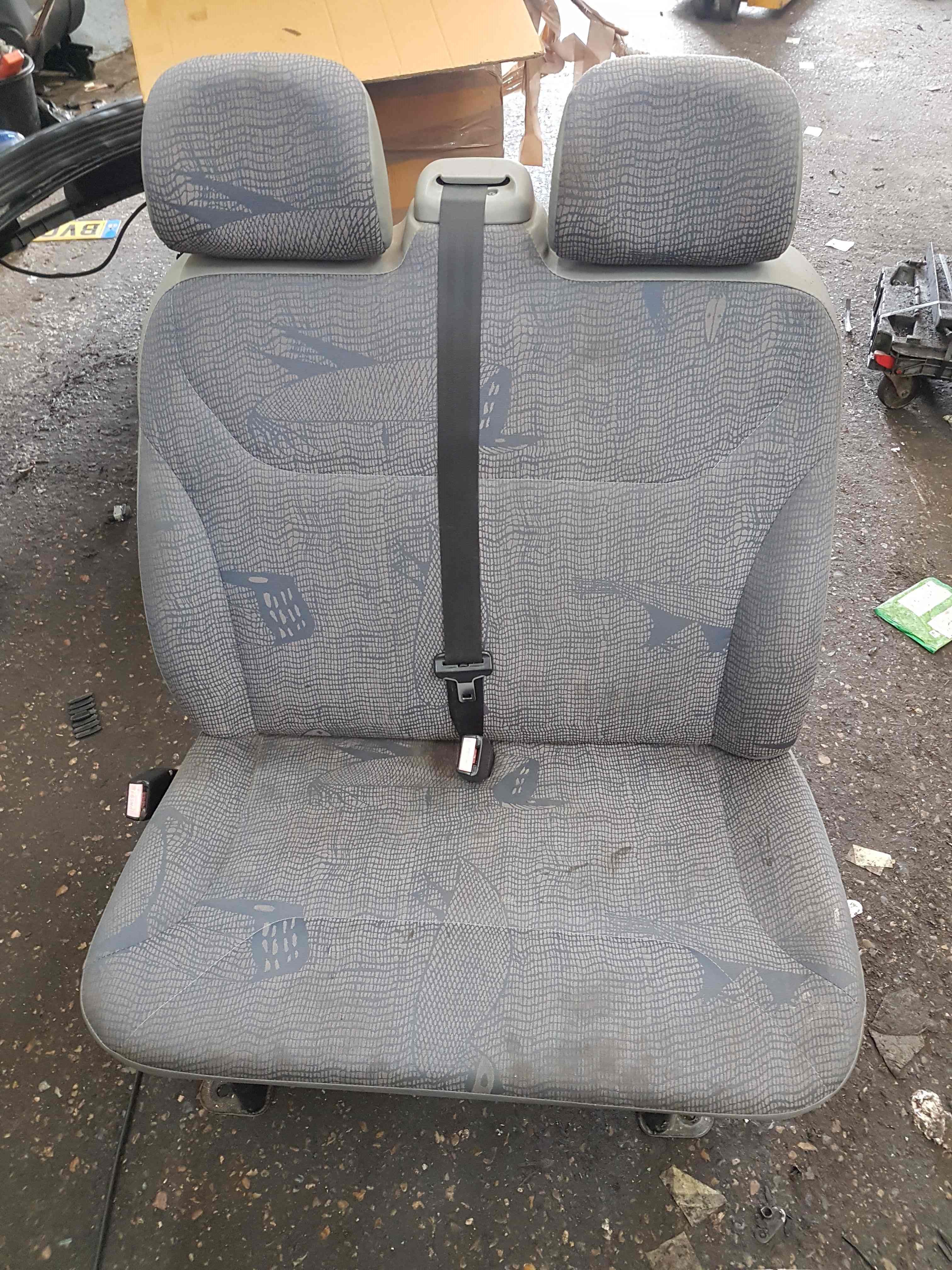 Renault Trafic Mk2 20012014 Passengers Double Bench Seat No Rips 