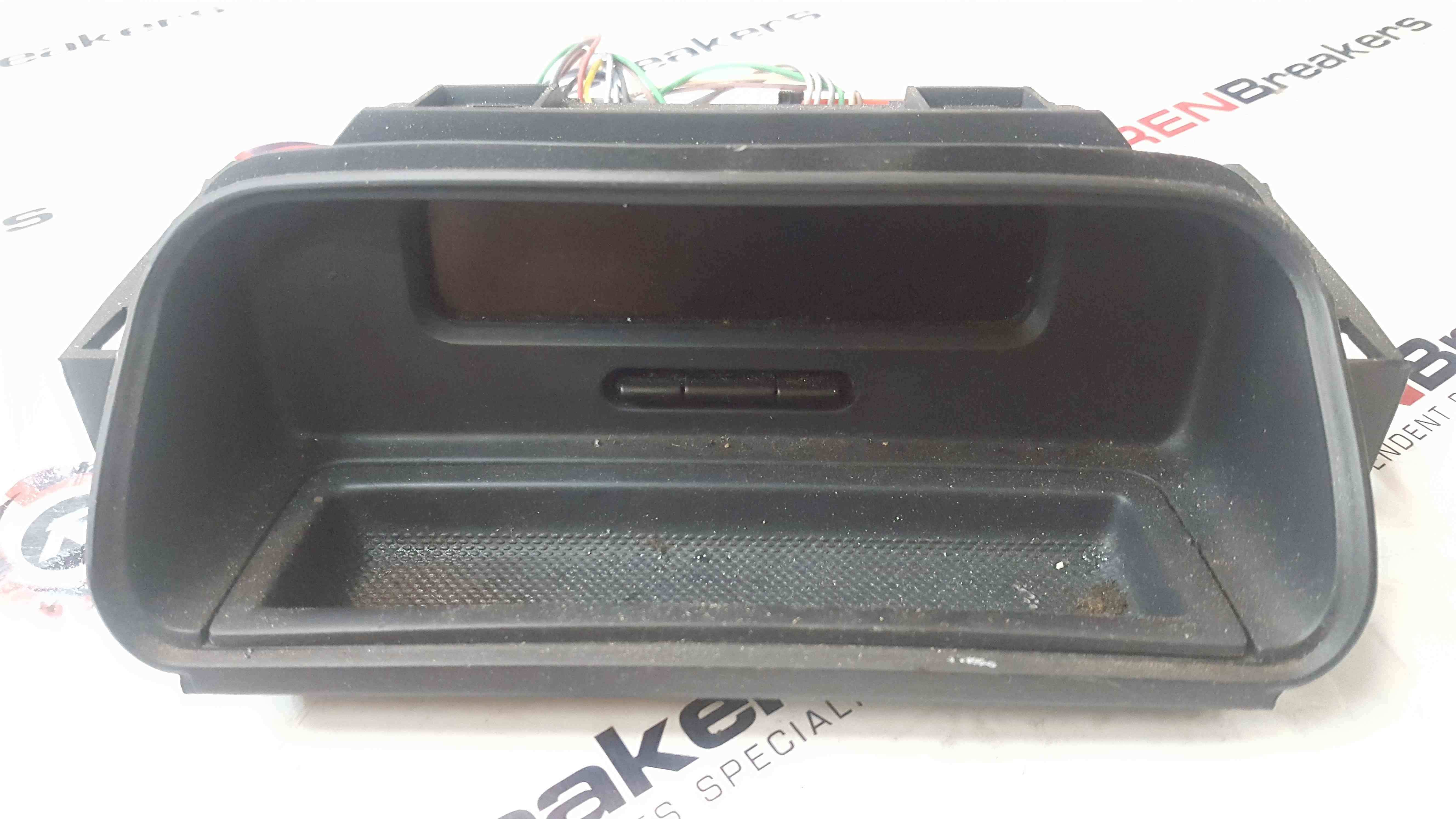 Renault Clio MK2 2001-2006 Centre Display Radio Cd Player Clock ...