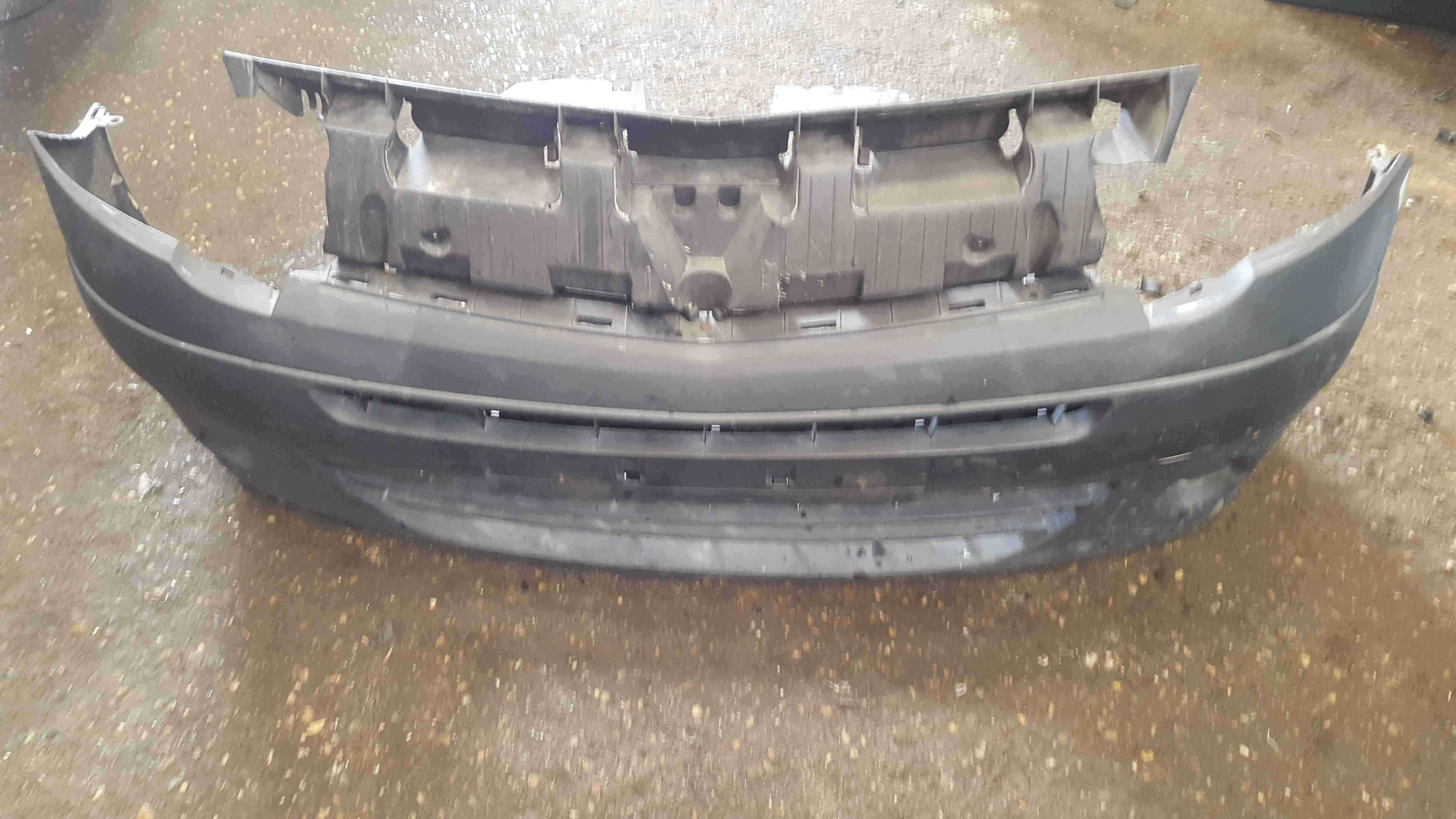 Renault Kangoo 2007-2013 Front Bumper Plain Black No Fog - Store ...